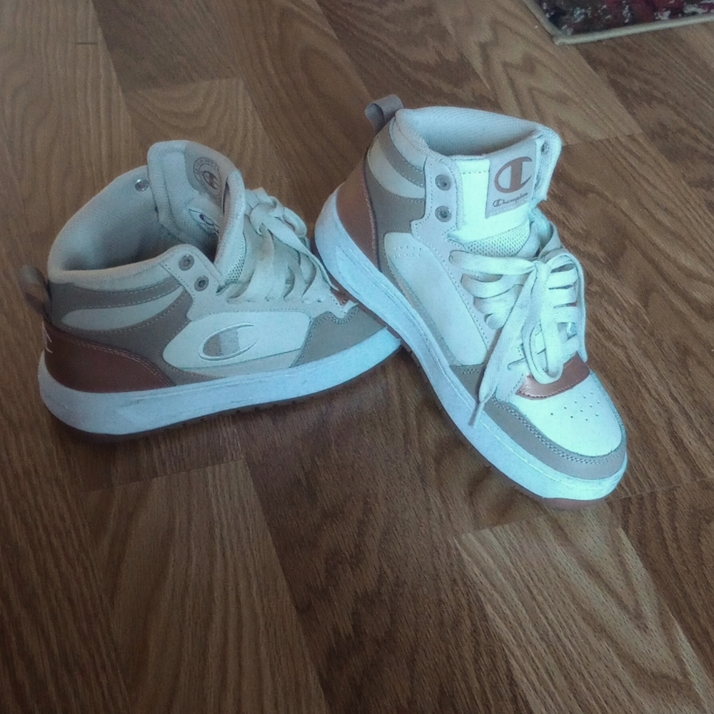 Champion sneakers